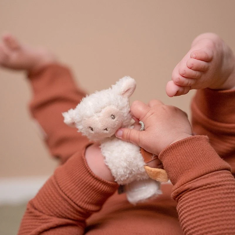 Little Dutch Polsrammelaar Schaap Little Farm - Image 5