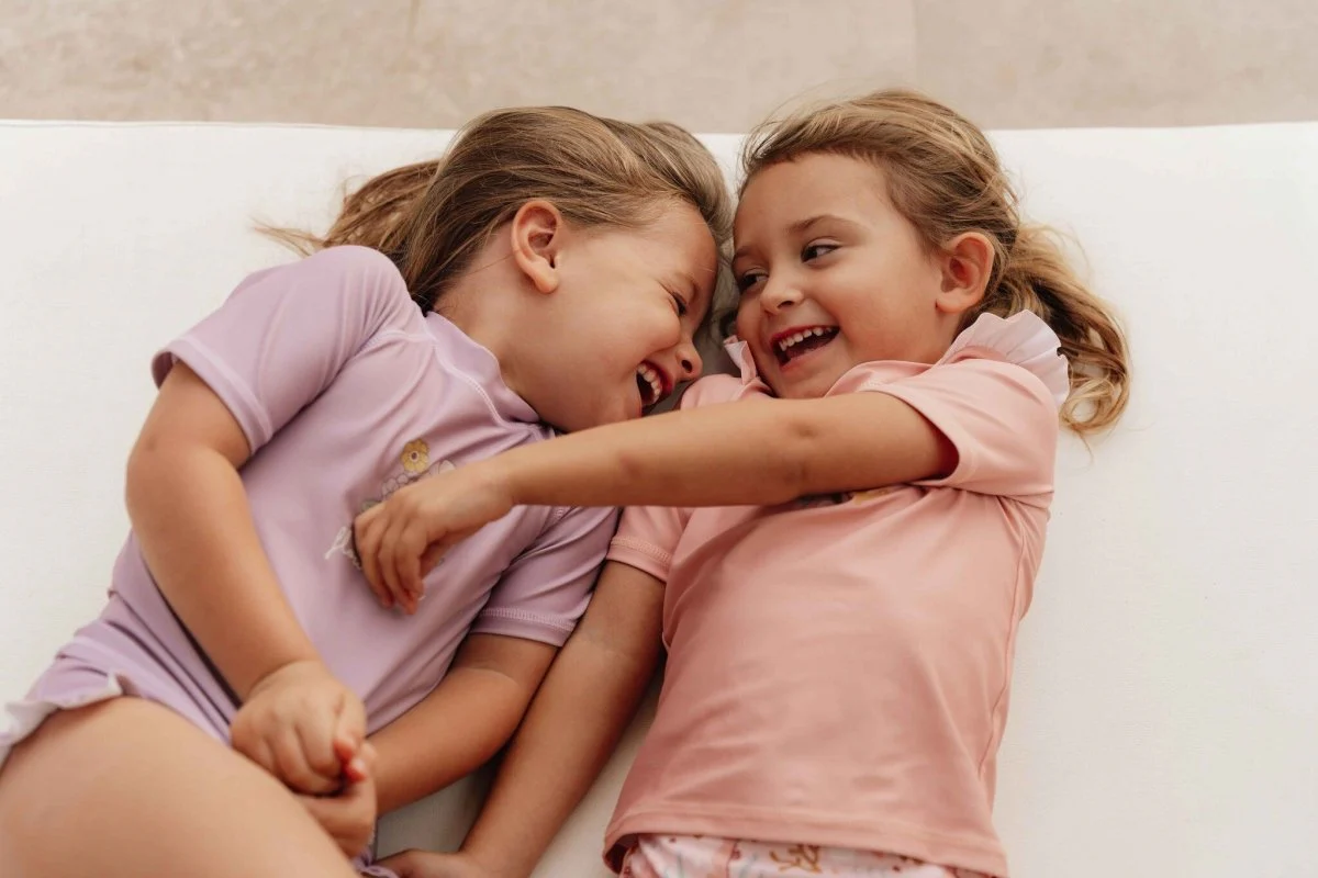 Little Dutch Zwemshirt Kind Korte Mouwen Ruches Seahorse Pink - Image 3