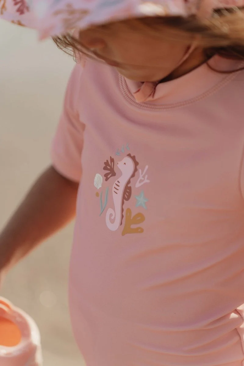 Little Dutch Zwemshirt Kind Korte Mouwen Ruches Seahorse Pink - Image 7